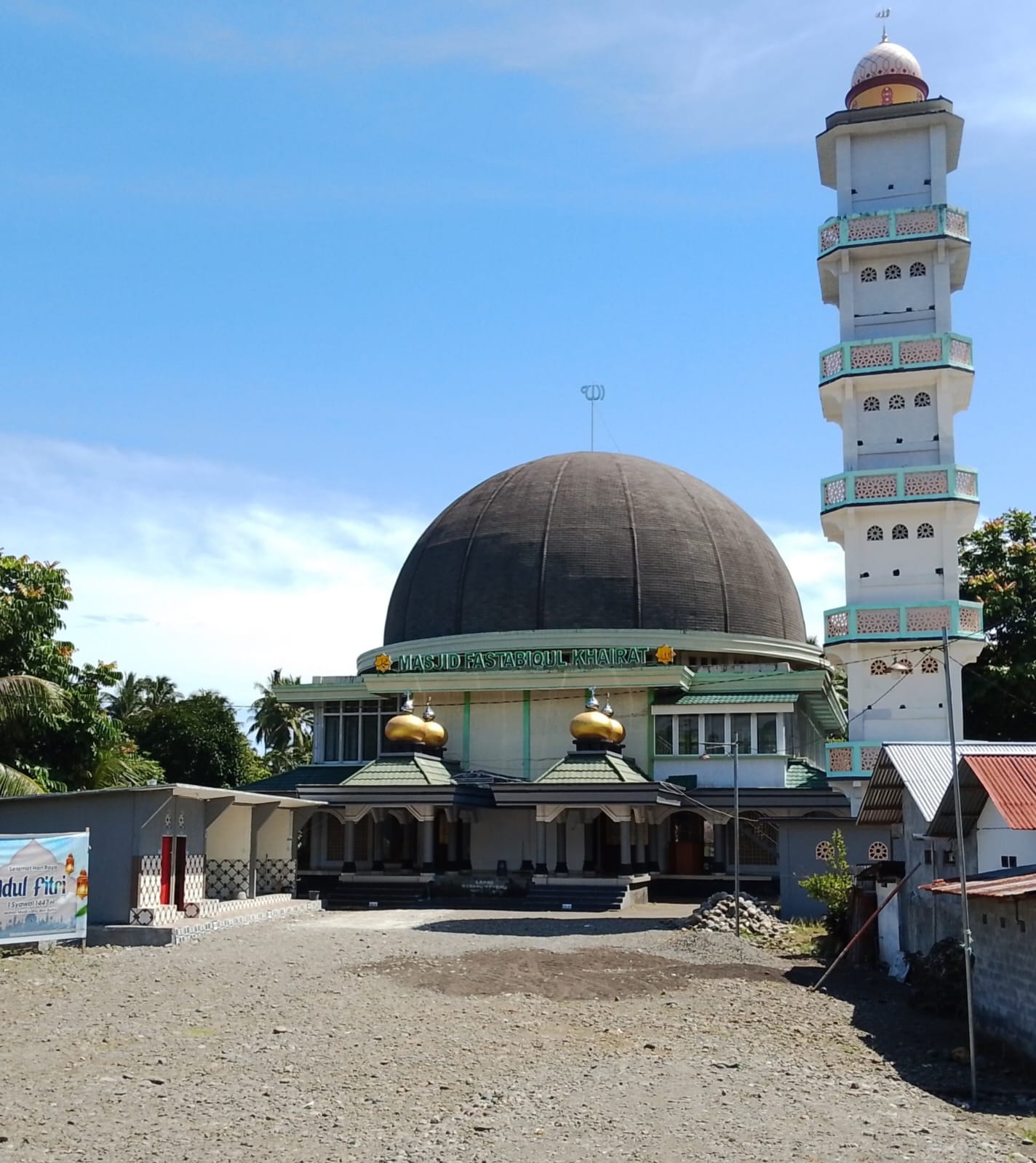 FASTABIQUL KHAIRAT